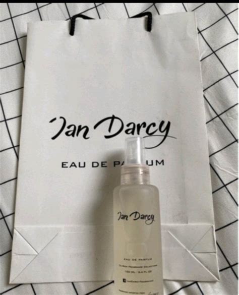 ian darcy perfume megamall